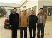 與鐵道部領(lǐng)導(dǎo)洽談高鐵件鍍鋅