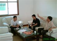 與越南海防客戶洽談業(yè)務(wù)